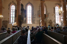 Sankt Crescentius on Tour in Ostheim und auf dem Kreuzberg (Foto: Karl-Franz Thiede)